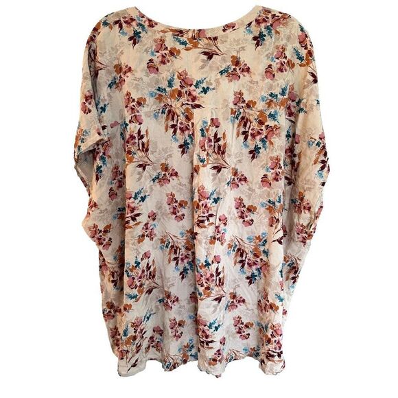 Torrid Antique Floral Button Down Shirt Size 4X - Picture 3 of 7